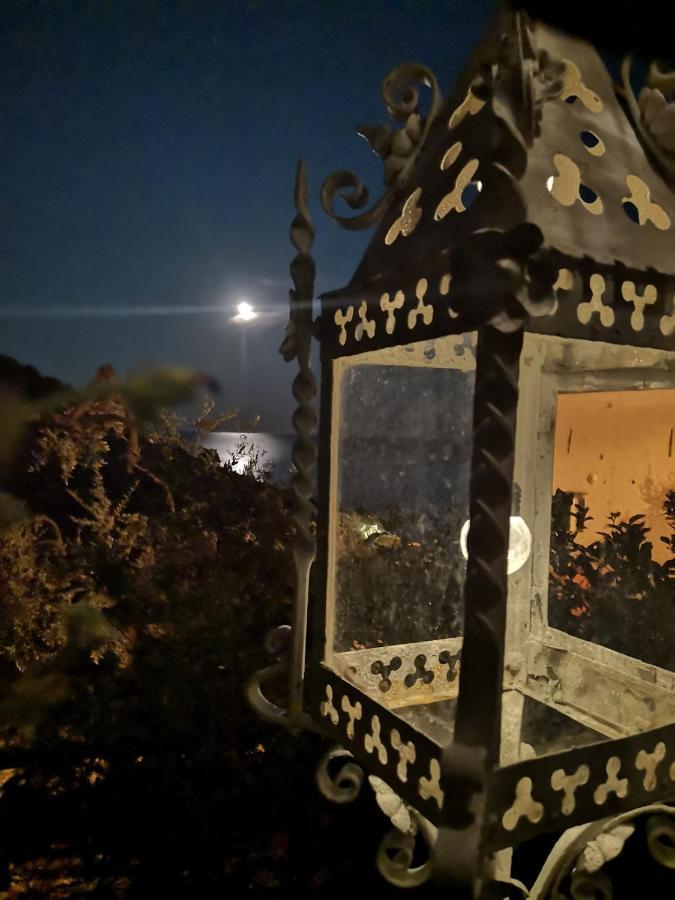 Florinda Lemon'S Suite Cervo Buitenkant foto