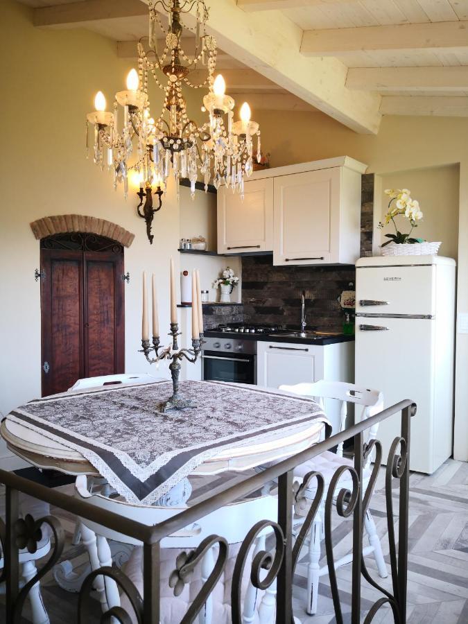 Florinda Lemon'S Suite Cervo Buitenkant foto
